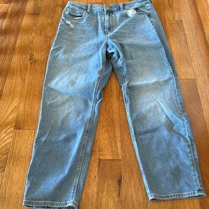 American Eagle Stretch Mom Jean